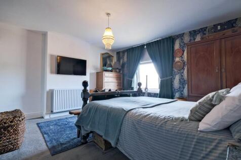 Front Bedroom