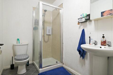 68b Bathroom