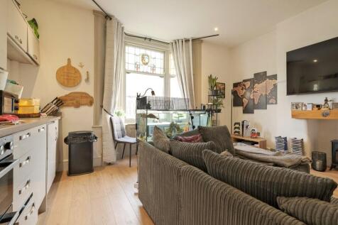 Kitchen / Living