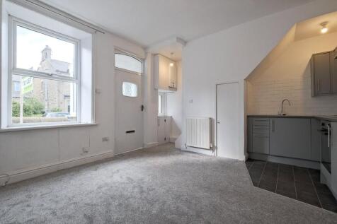 Lounge / Kitchen