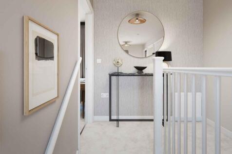 Plenty of space for a console table on the landing