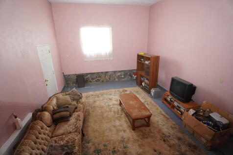 Ground floor den