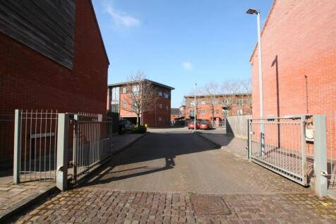 pollardcourt,42gatedparking.JPG