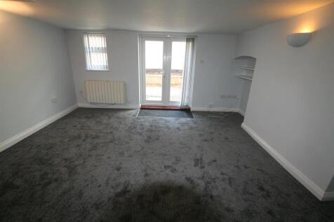 barbroad,11flat2lounge.JPG