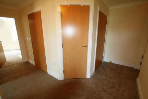 portlandpoint,9hallway.JPG