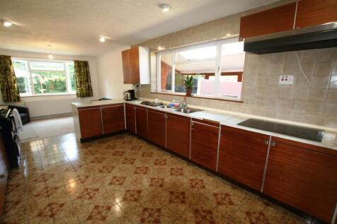 gowerhouse,kitchen.JPG