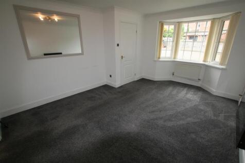 leasoweclose,newlounge2.JPG