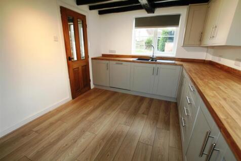 ferncottage,kitchen1.JPG