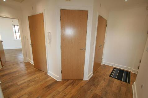 portlandpoint,15hallway.JPG