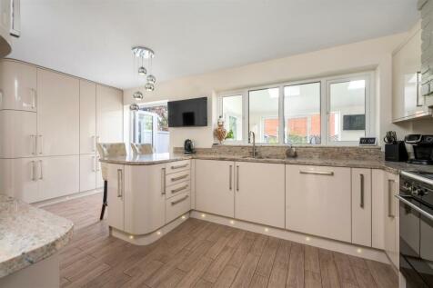 18 Melton Road Re edit PH-30.JPG