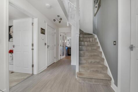 10 Mantlecroft Drive WEB PH-20.jpg
