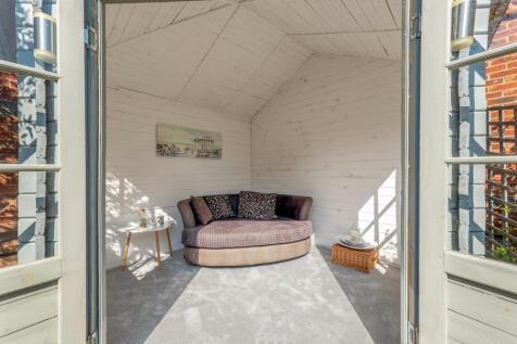 10 Mantlecroft Drive WEB PH-14.jpg