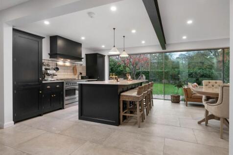 34 Chaveney Road WEB PH-33.jpg