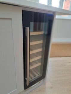 Wine cooler