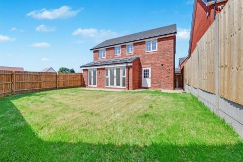 Coniston - Rear Garden 1.jpg