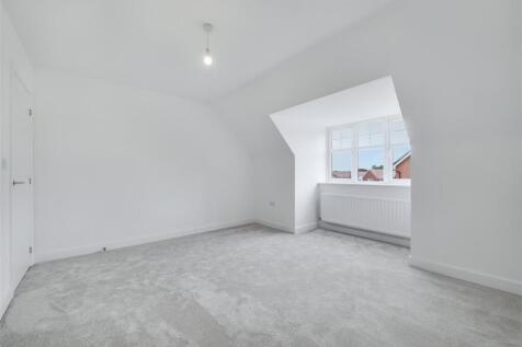 Plot 50 Front Bedroom with dormer.jpeg