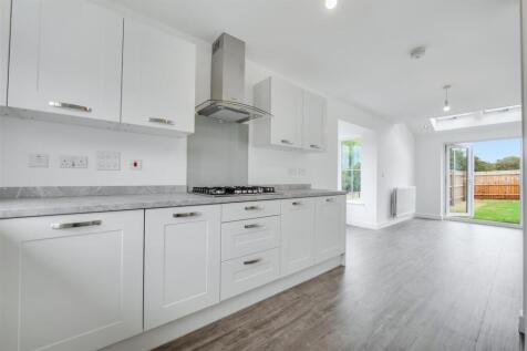 Plot 38 - Kitchen.jpeg