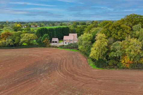 Drone looking back to Plot 1.jpg