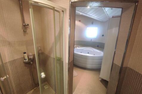 Master En-suite
