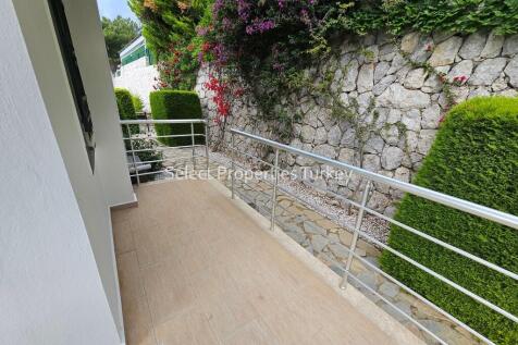 Property Image 27
