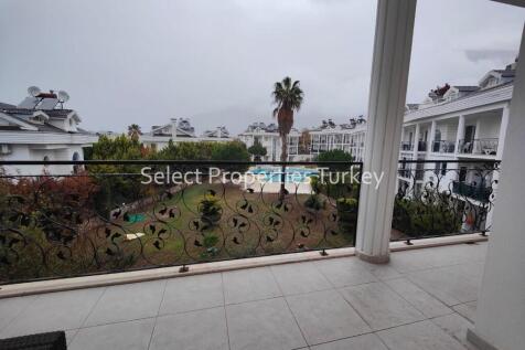 Front terrace