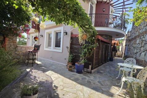 Property Image 11