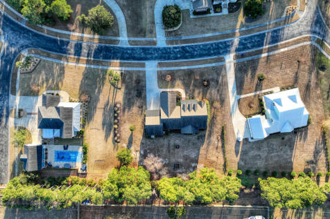 Property Image 101