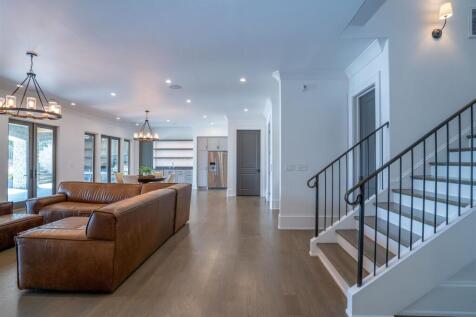 Property Image 111