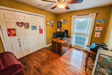 Property Image 28