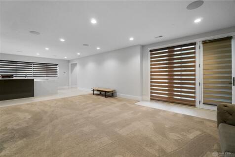 Property Image 77