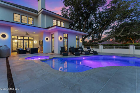 Property Image 100
