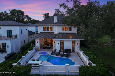 Property Image 101