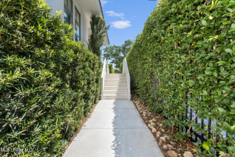 Property Image 111