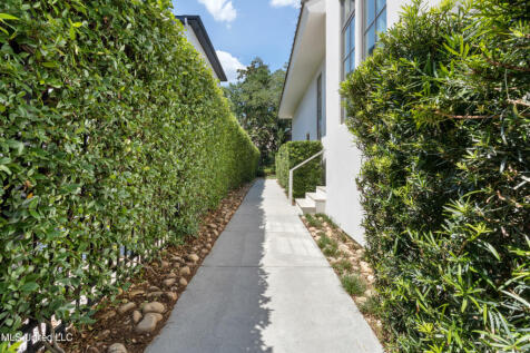 Property Image 116