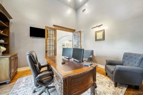 Property Image 32