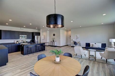 Property Image 100