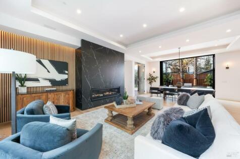 Property Image 100