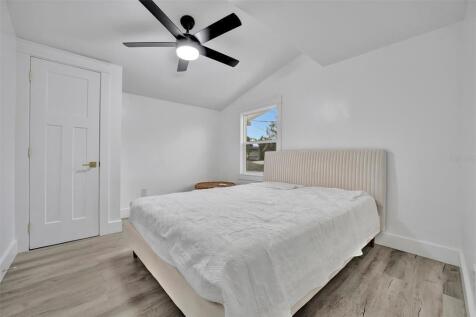 Property Image 71