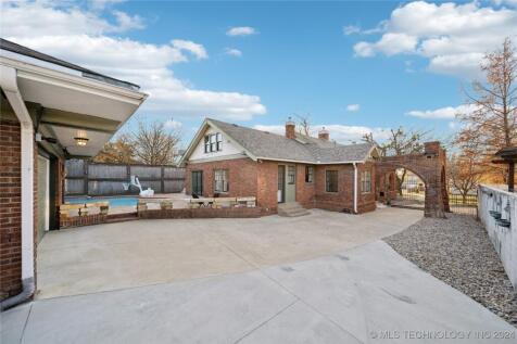 Property Image 42