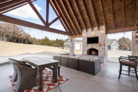 Property Image 100