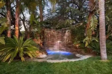 Property Image 61