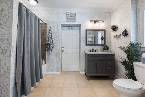 Property Image 64