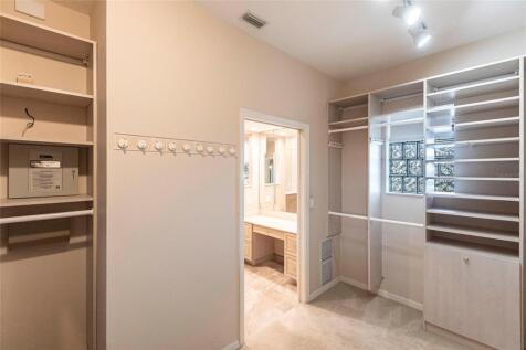 Property Image 100
