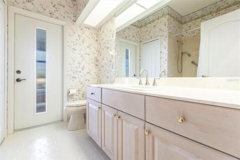 Property Image 103