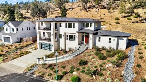 Property Image 63