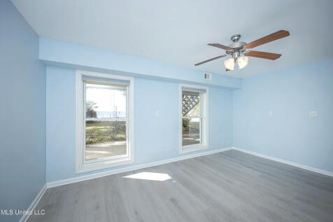 Property Image 101