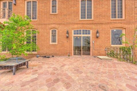 Property Image 104