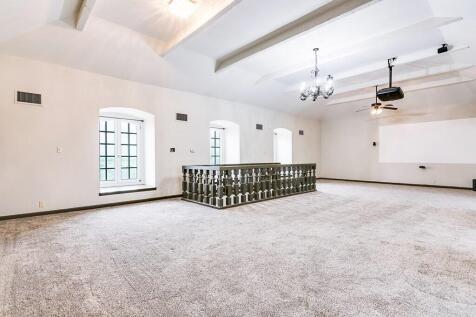 Property Image 100