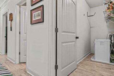 Property Image 101