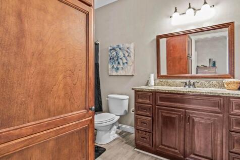 Property Image 100